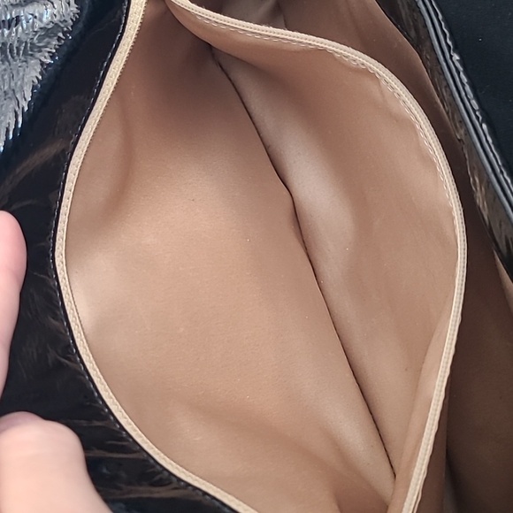 Chanel Rock and Chain Shoulder Bag - Picture 10 of 16